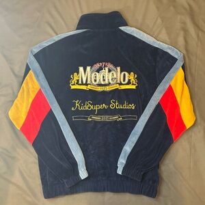 listing-status-banner